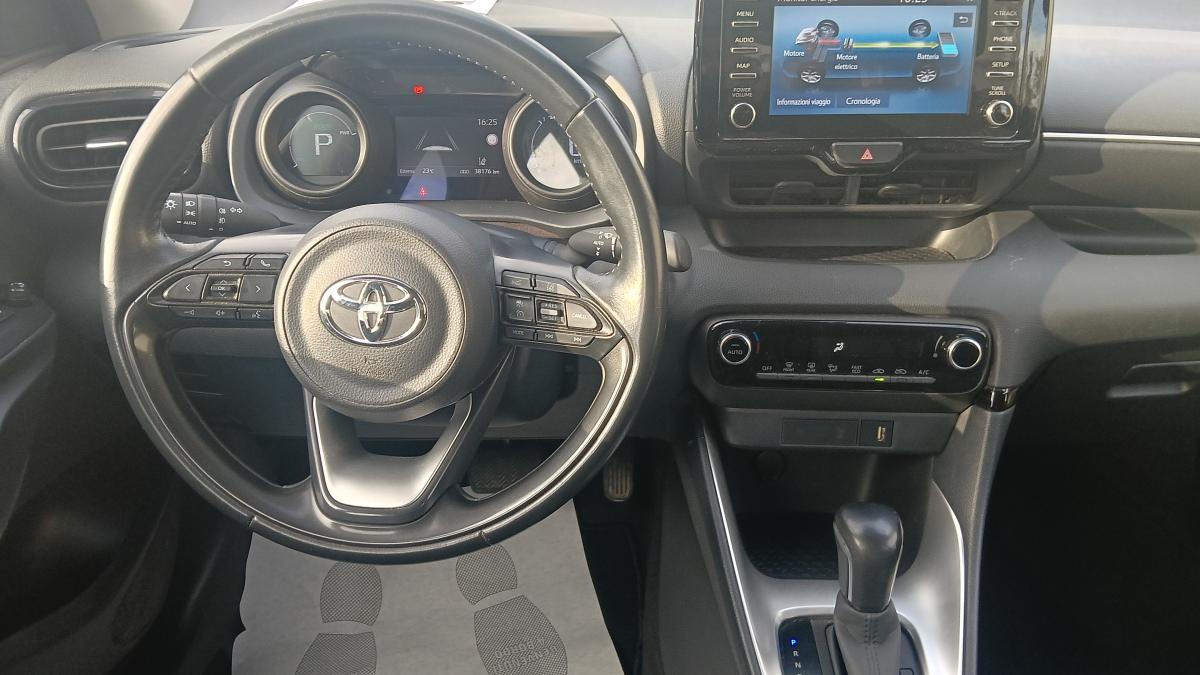 Toyota Yaris 1.5 Hybrid 5 porte Trend